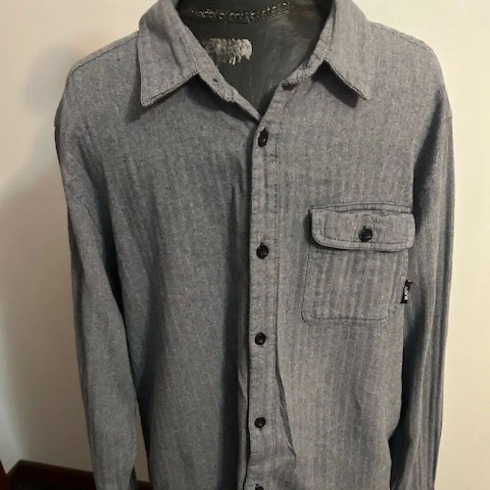 Rusty Vintage Gray button-down shirt, size M